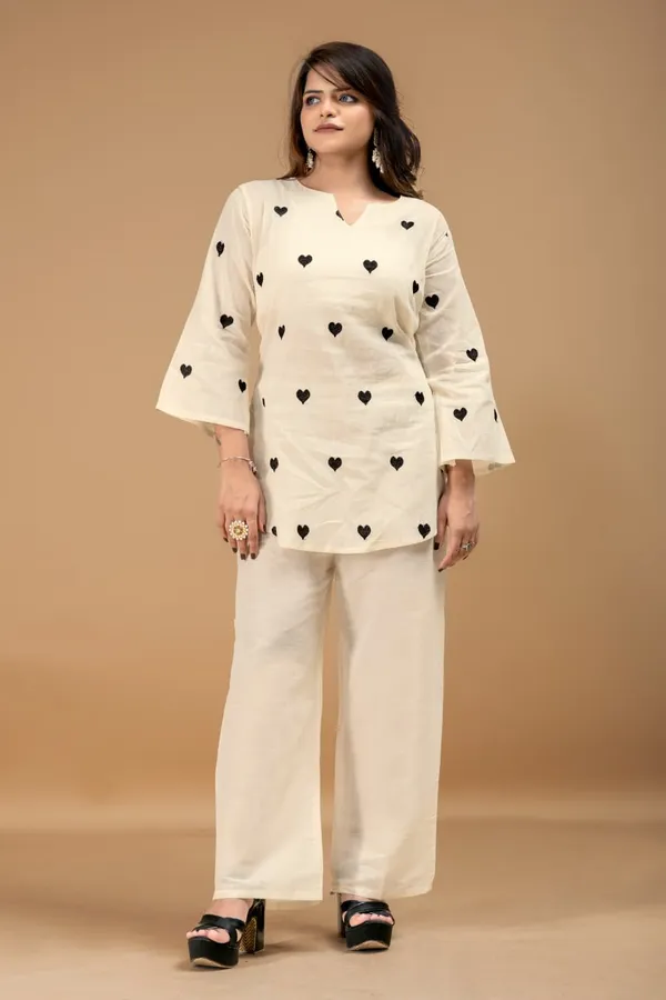 Women’s_Off-White_Cotton_Kurta_Palazzo_Set_with_Yellow_Heart_Embroidery