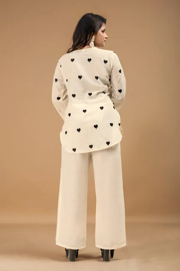Women’s_Off-White_Cotton_Kurta_Palazzo_Set_with_Yellow_Heart_Embroidery