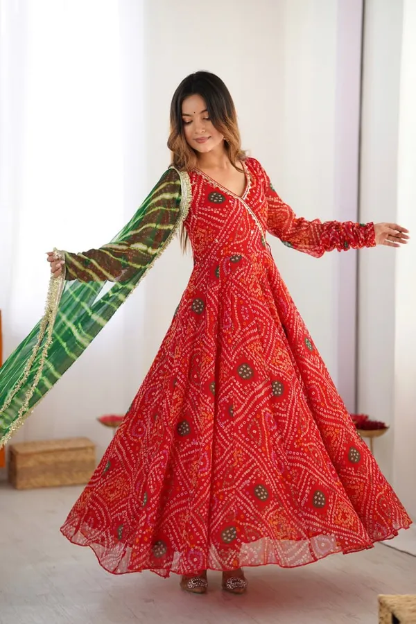 Fox_Georgette_With_Print_Gown
