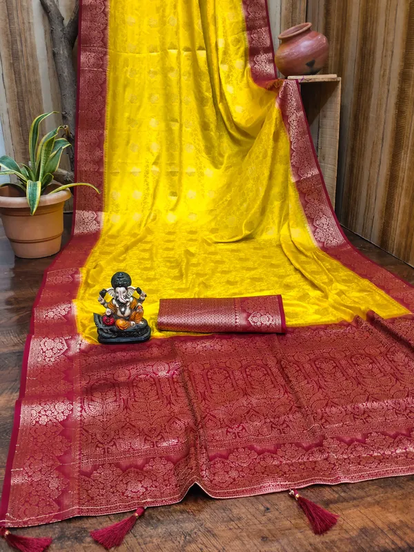 Handloom_Satin_Silk_Sarees