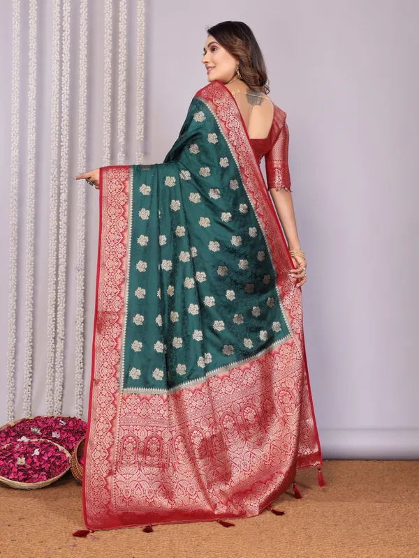 Handloom_Satin_Silk_Sarees
