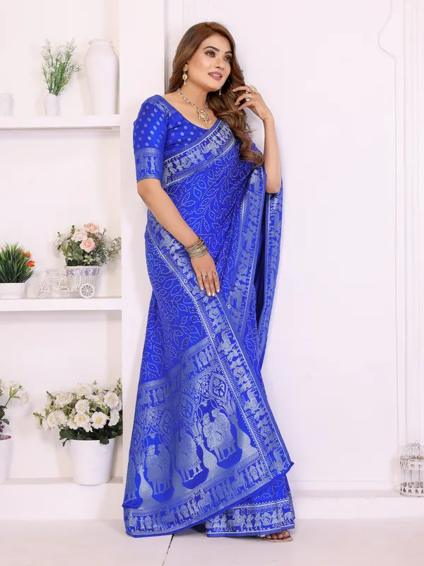 Handpicked_Lite_Weight_Soft_Satin_Silk_Bandhej_Print_Sarees_With_Allover_Zari_Weaving_Border_Design_And_Having_Rich_Pallu