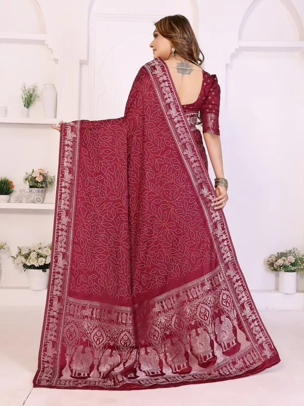 Handpicked_Lite_Weight_Soft_Satin_Silk_Bandhej_Print_Sarees_With_Allover_Zari_Weaving_Border_Design_And_Having_Rich_Pallu