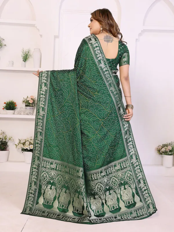 Handpicked_Lite_Weight_Soft_Satin_Silk_Bandhej_Print_Sarees_With_Allover_Zari_Weaving_Border_Design_And_Having_Rich_Pallu