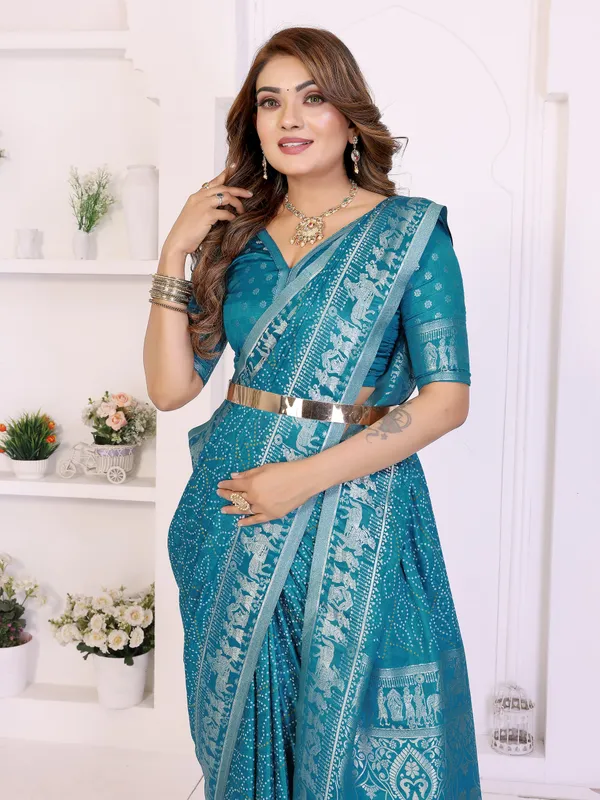 Handpicked_Lite_Weight_Soft_Satin_Silk_Bandhej_Print_Sarees_With_Allover_Zari_Weaving_Border_Design_And_Having_Rich_Pallu