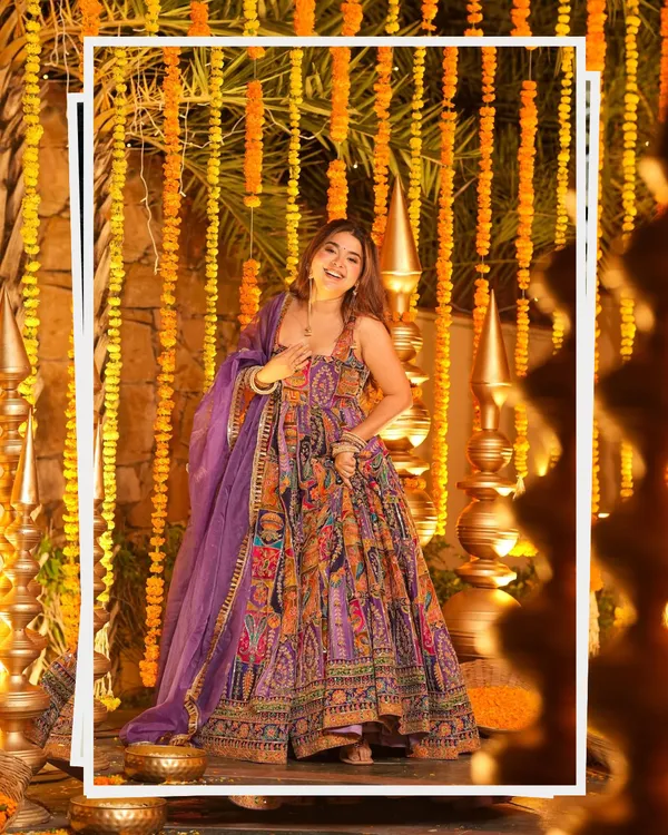 Heavy_Position_Print_Embroidered_Maxi_Suit_Set