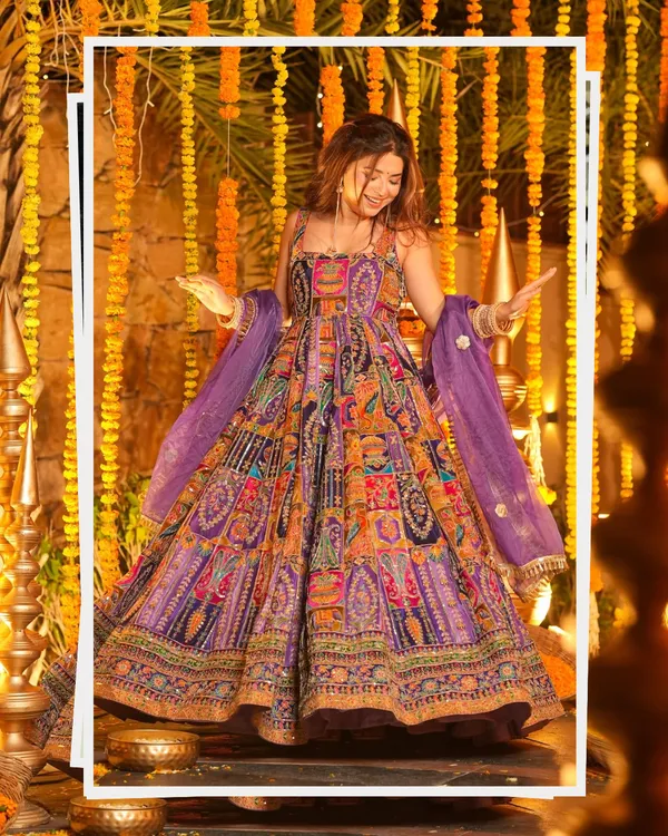 Heavy_Position_Print_Embroidered_Maxi_Suit_Set