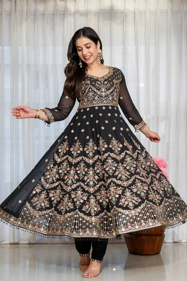 Black_Georgette_Embroidered_Anarkali_Suit_Set_For_Women