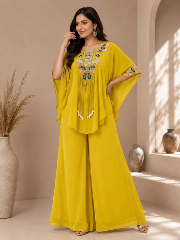 Trendy_Three_Piece_Indo_Western_With_Sequence_Embroidered_Work