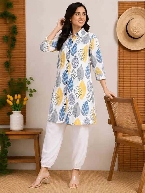 Kurti__+_Plazzo