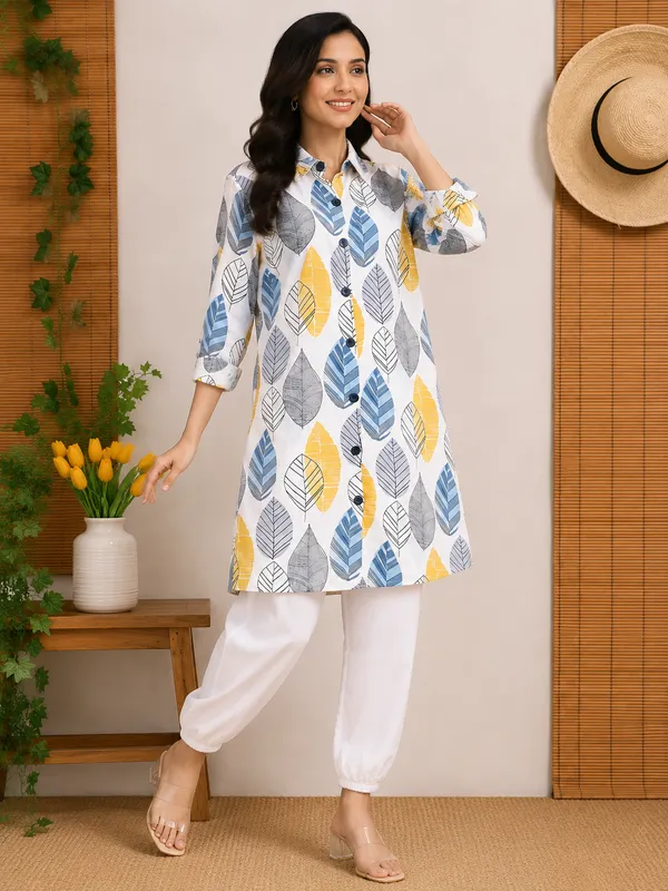 Kurti__+_Plazzo