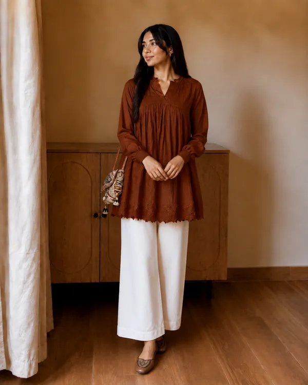 Brown_Flared_Tunic_Top_with_White_Wide_Leg_Palazzo_Pants