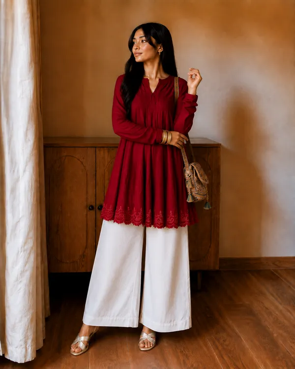Red_Flared_Tunic_Top_with_White_Wide_Leg_Palazzo_Pants