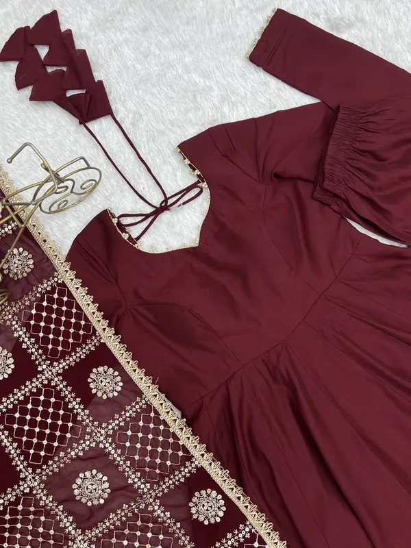 Women’s_Maroon_Flared_Anarkali_Dress_with_Printed_Dupatta