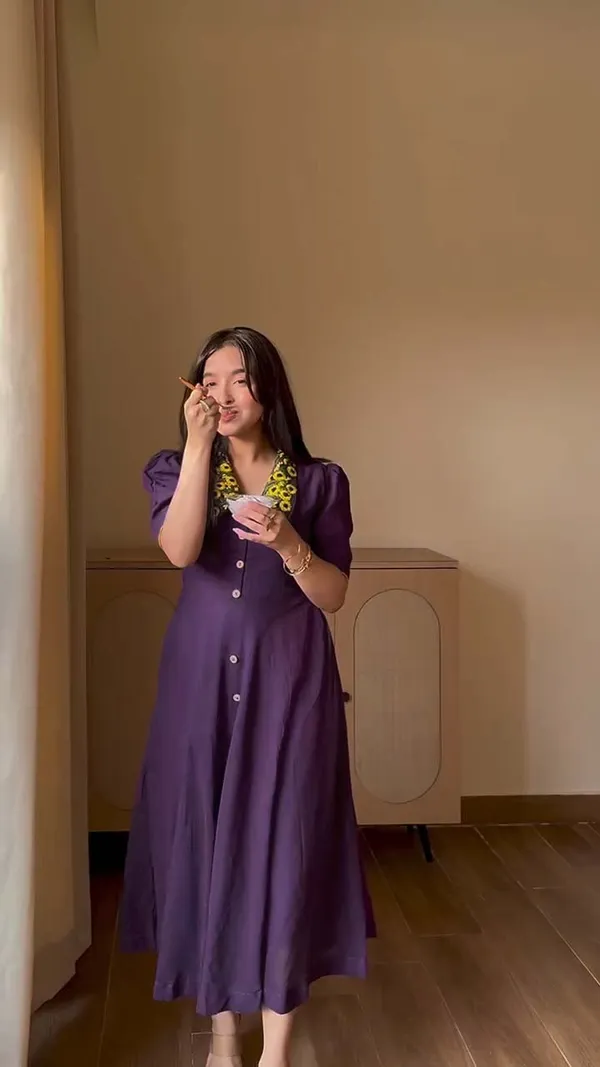 Women’s_Purple_Embroidered_Floral_Collar_Longline_Kurti_Top