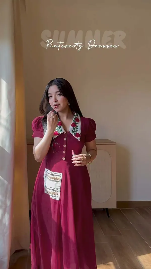 Women’s_Red_Embroidered_Floral_Collar_Longline_Kurti_Top