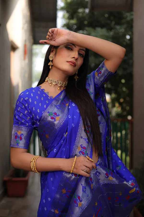 Blue_Bandhani_Saree_with_Floral_Zari_Border