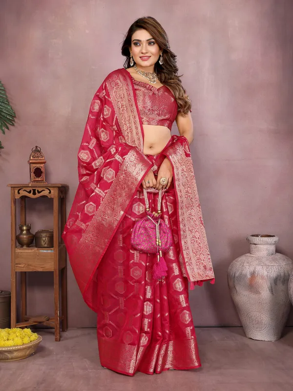 Rani_Pink_Woven_Silk_Saree_with_Traditional_Zari_Work