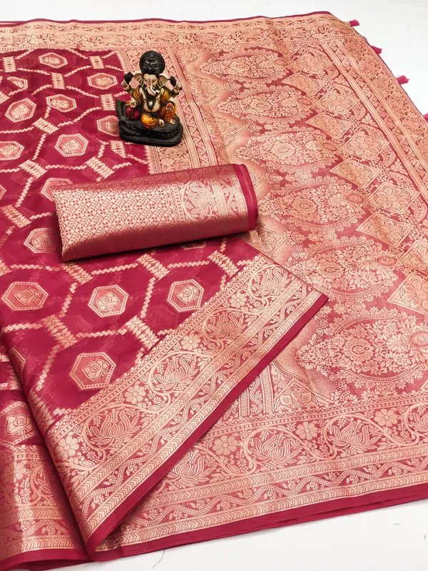 Rani_Pink_Woven_Silk_Saree_with_Traditional_Zari_Work