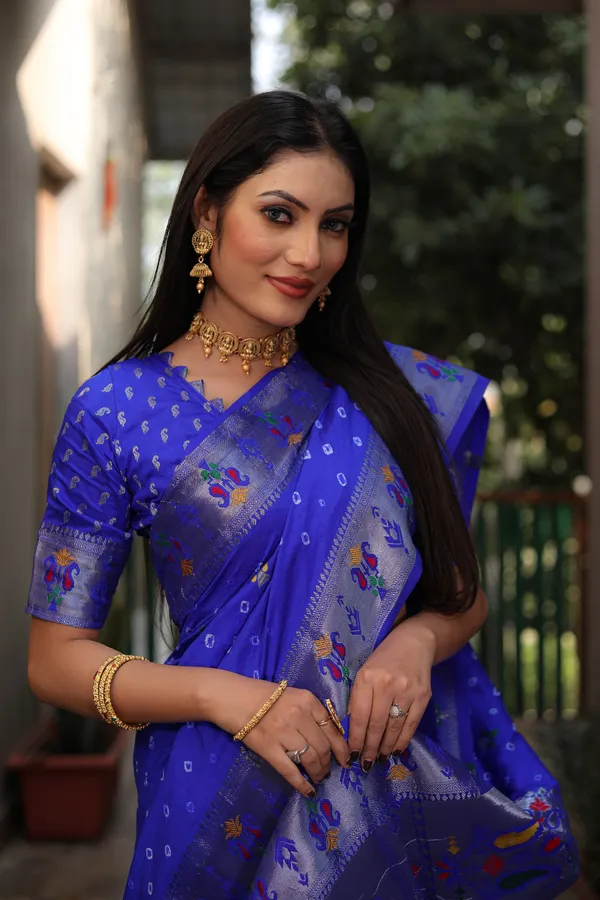 Blue_Bandhani_Saree_with_Floral_Zari_Border