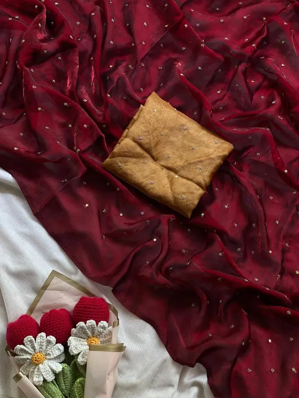 Space_Silk_Saree_With_Beautiful_3Mm_Sequin_Butties_All_Over_Saree
