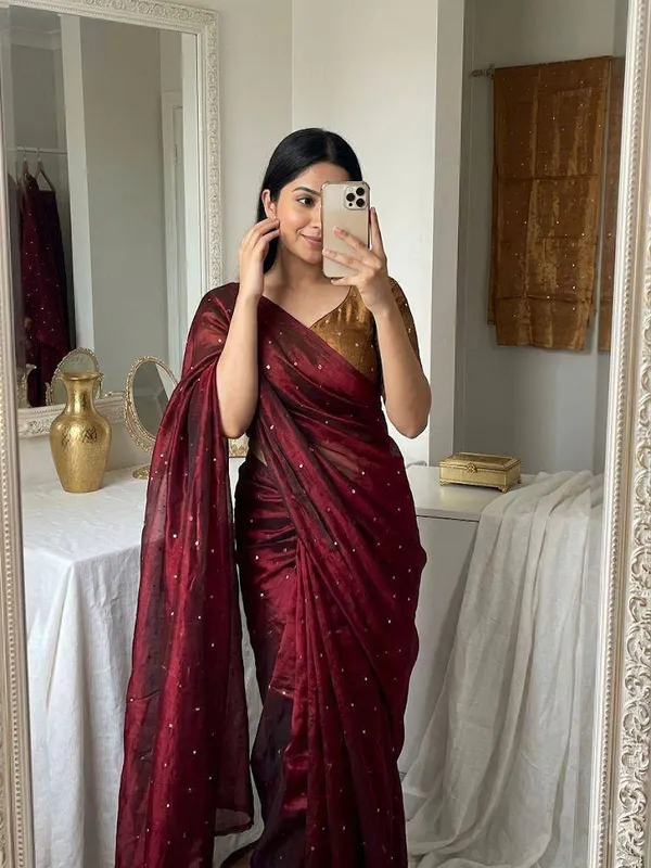Space_Silk_Saree_With_Beautiful_3Mm_Sequin_Butties_All_Over_Saree