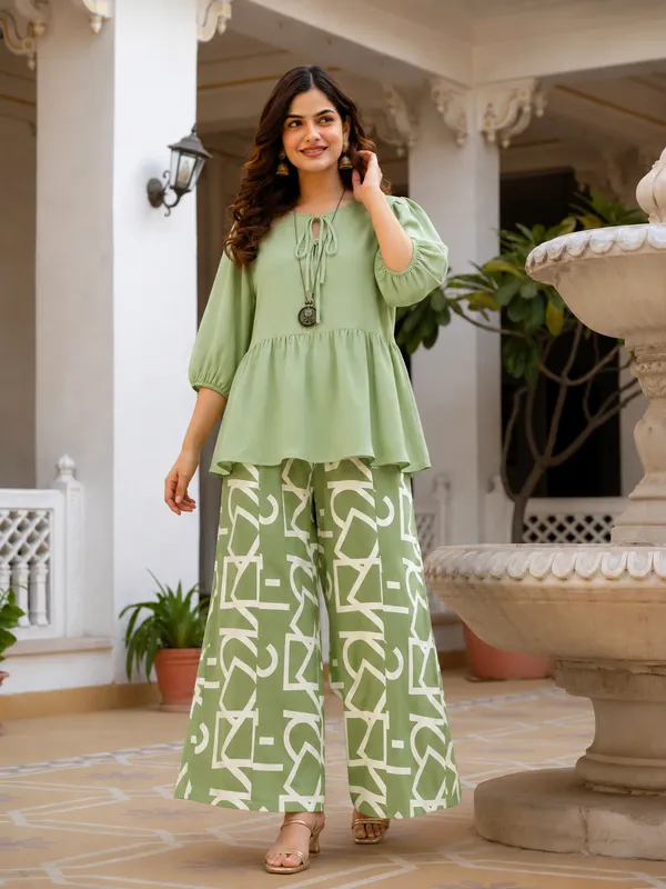 Women’s_Pista_Top_with_Printed_Palazzo_Pants_Co-Ord_Set