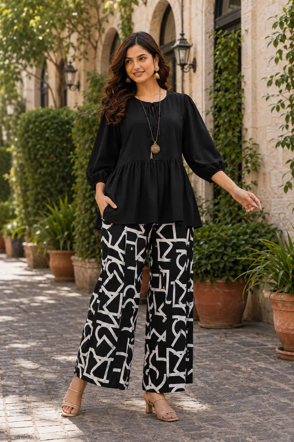 Women’s_Black_Top_with_Printed_Palazzo_Pants_Co-Ord_Set