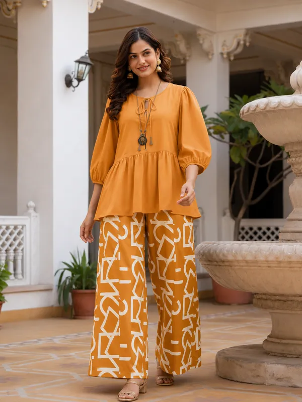 Women’s_Yellow_Top_with_Printed_Palazzo_Pants_Co-Ord_Set