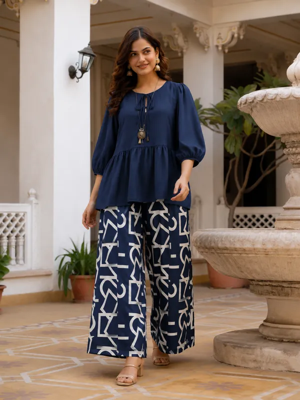 Women’s_Blue_Top_with_Printed_Palazzo_Pants_Co-Ord_Set