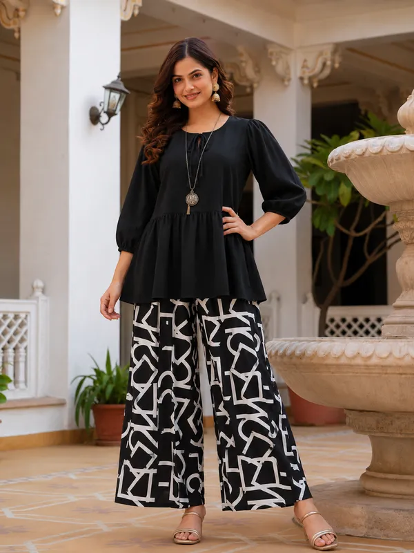 Women’s_Black_Top_with_Printed_Palazzo_Pants_Co-Ord_Set