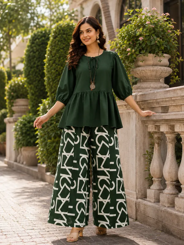 Women’s_Green_Peplum_Top_with_Printed_Palazzo_Pants_Co-Ord_Set