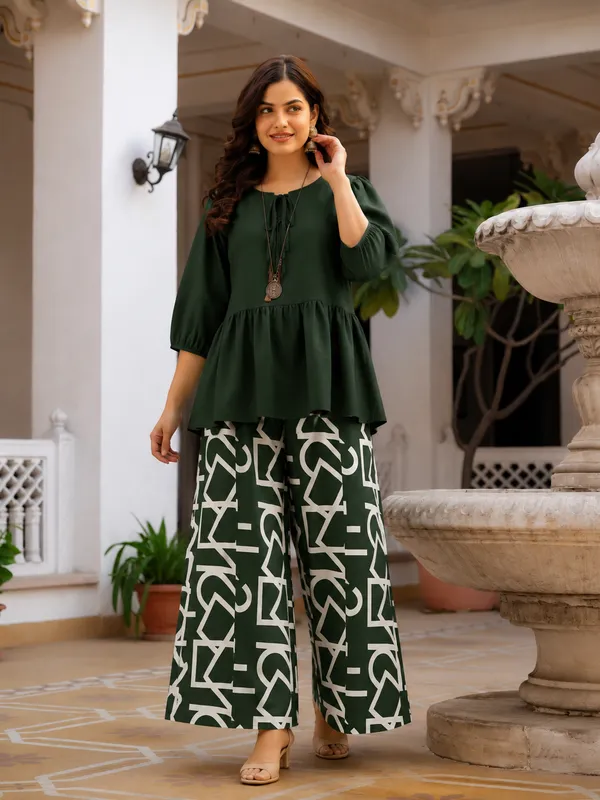 Women’s_Green_Peplum_Top_with_Printed_Palazzo_Pants_Co-Ord_Set