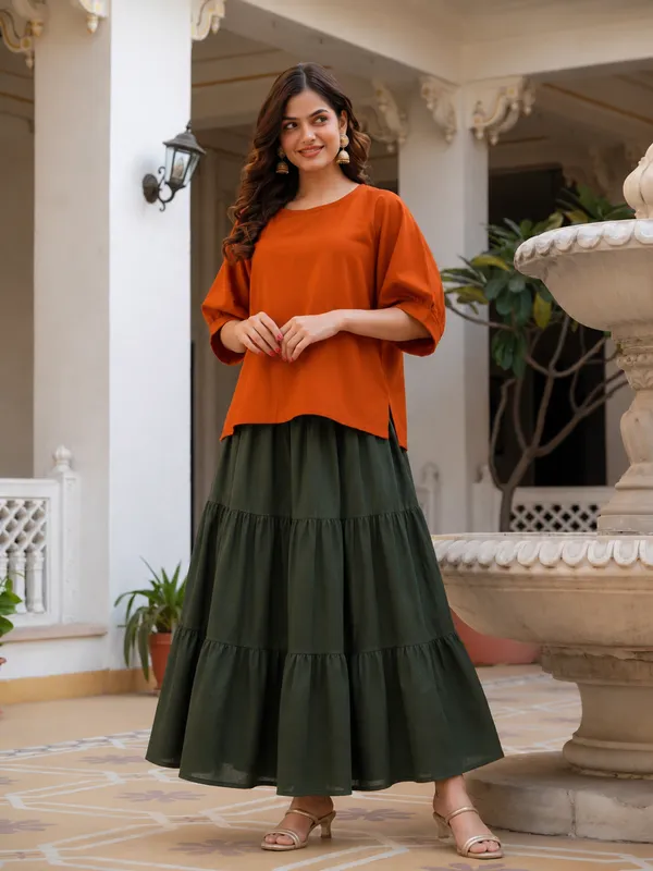 Top__+_Skirts