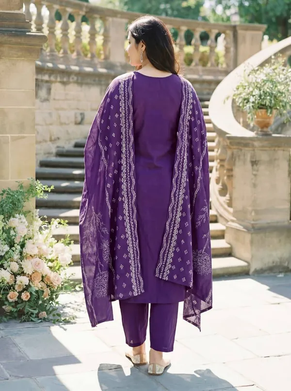 Women’s_Purple_Embroidered_Kurta_Pant_Set_with_Matching_Dupatta
