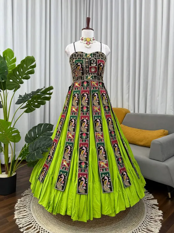 Green_Cotton_Polyester_Printed_Flared_Anarkali_Gown_For_Women