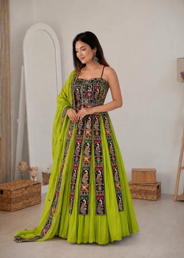 Green_Cotton_Polyester_Printed_Flared_Anarkali_Gown_For_Women