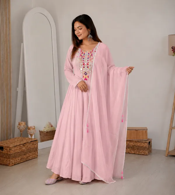 Pink_Kaftan_Style_Mirror_Work_Embroidered_Kurta_For_Women