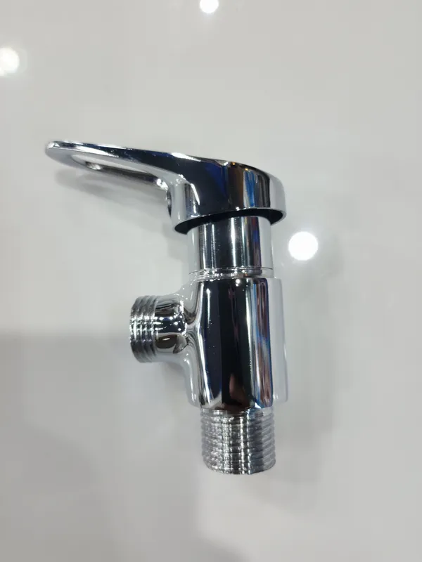 Amg_Eco_Angle_Valve