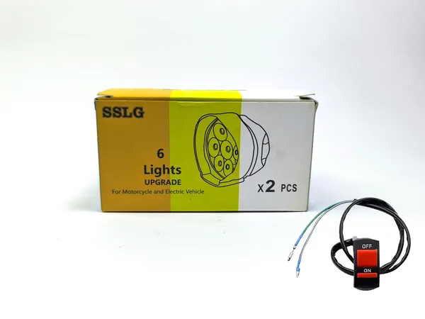 Plastic_Round_6-Led_Auxiliary_Light_Set_With_Switch