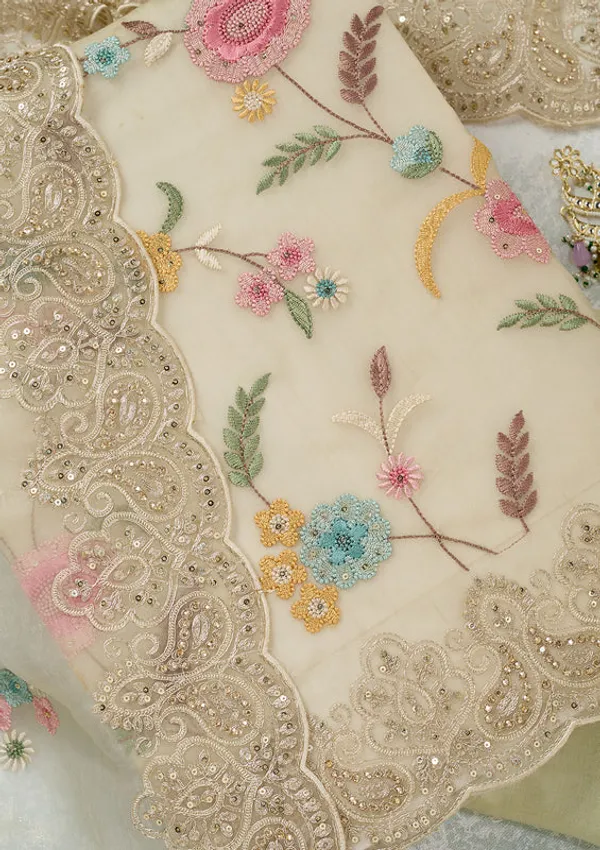 Pista_Green_Organza_Floral_Threadwork_Unstitched_Dress_Material_With_Matching_Bottom_And_Dupatta