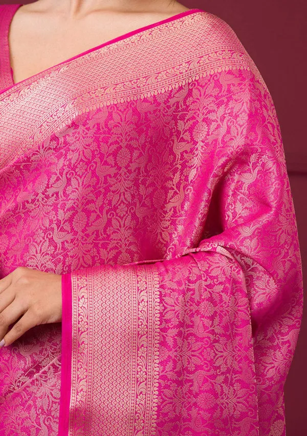 Rani_Pink_Silk_Jaal_Gold_Zariwork_Saree_With_Matching_Blouse_Piece