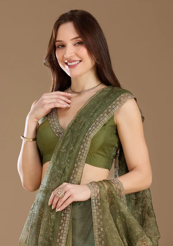 Mehendi_Threadwork_Tissue_Saree