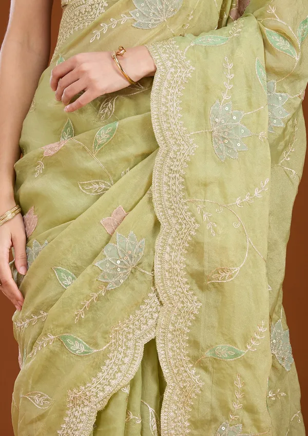 Leaf_Green_Zardozi_Gold_Tissue_Saree
