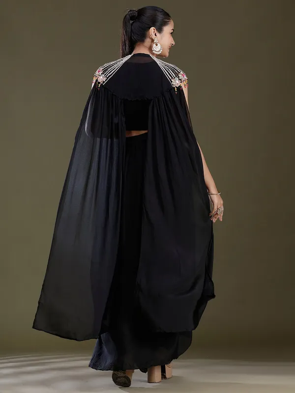 Black_Threadwork_Soft_Raw_Silk_Readymade_Salwar_Suit