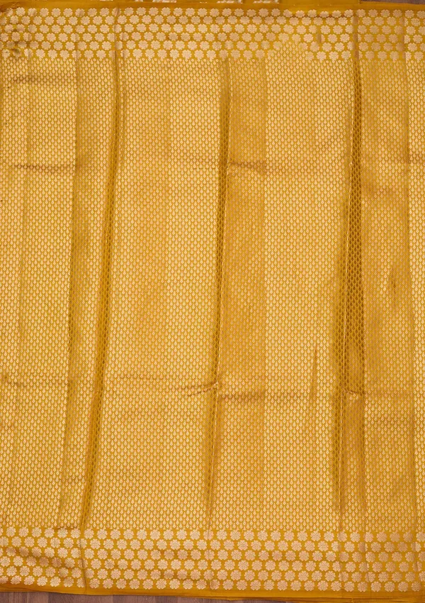 Mustard_Zariwork_Gold_Pure_Silk_Silk_Saree