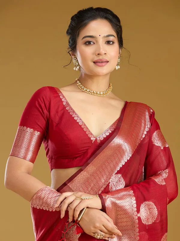 Red_Zariwork_Gold_Art_Silk_Silk_Saree