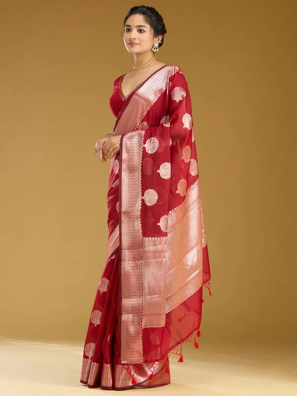 Red_Zariwork_Gold_Art_Silk_Silk_Saree