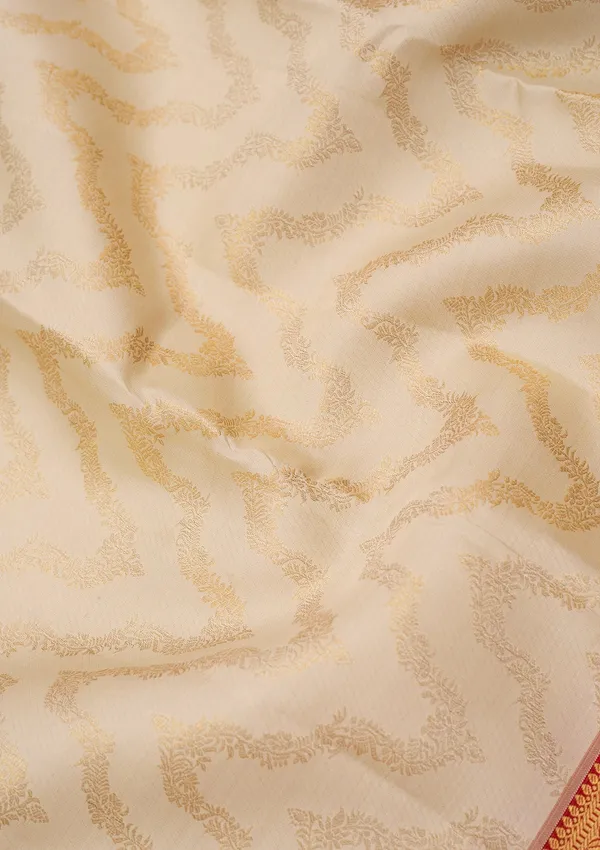 Cream_Zariwork_Gold_Pure_Silk_Silk_Saree