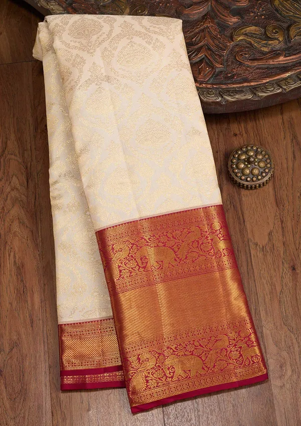 Cream_Zariwork_Gold_Pure_Silk_Silk_Saree